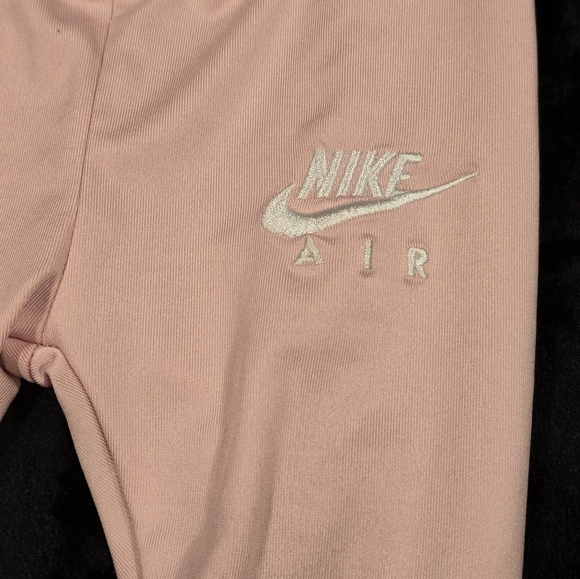 Little girls pink Nike leggings size 12 months - Picture 2 of 5